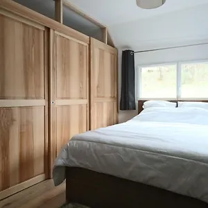  Hébergement de vacances La Petite Montille